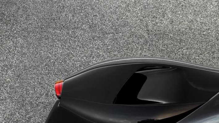 La Ferrari LaFerrari Spider sera l'une, si ce n'est LA, nouveauté du Mondial de Paris fin septembre. La Ferrari LaFerrari Spider sera l'une, si ce n'est LA, nouveauté du Mondial de Paris fin septembre.