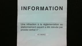 Les nouvelles contraventions de stationnement, testées dans plusieurs villes de France, ne comportent plus d'indications concernant l'infraction. Illégal ?