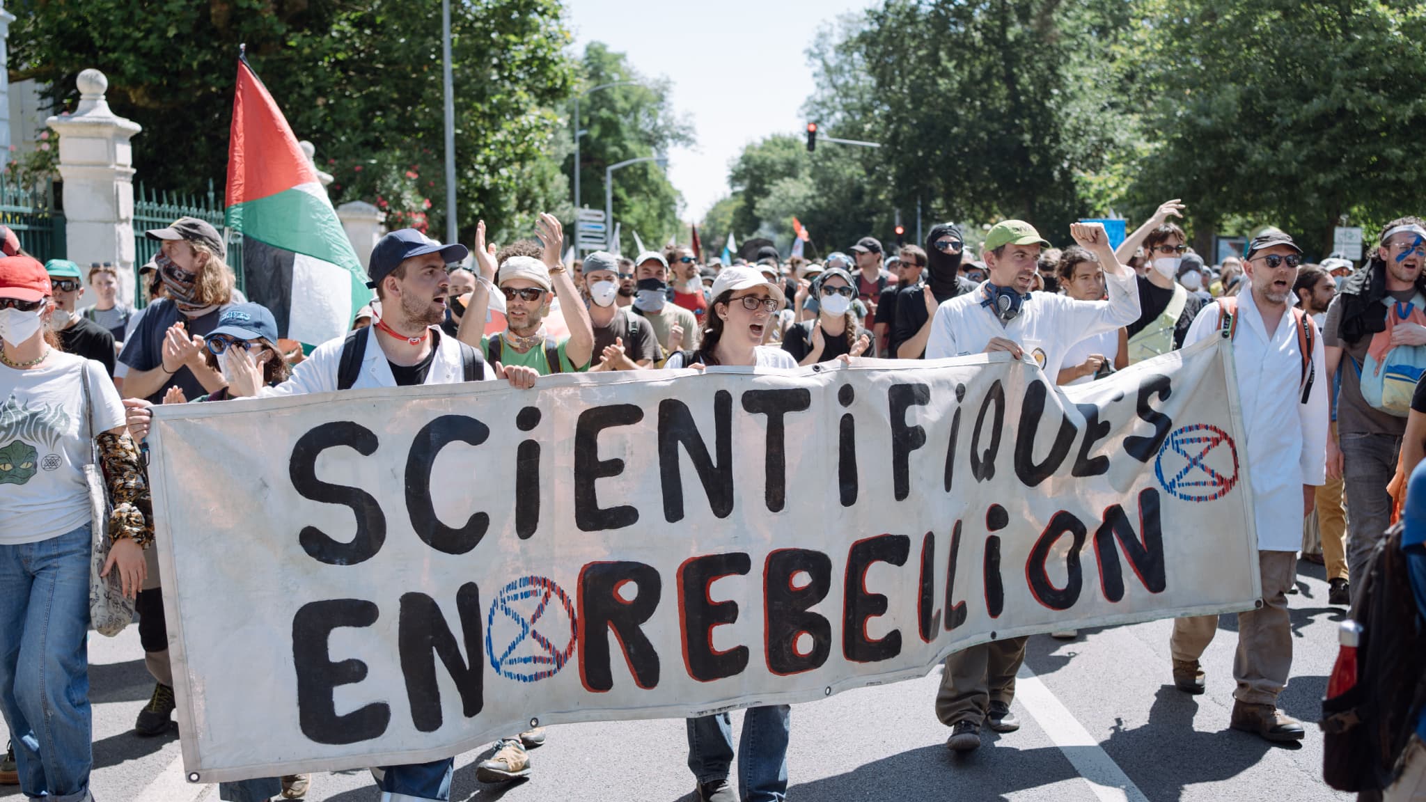 Quatre étudiants sur cinq l'utilisent: face au fléau ChatGPT, le collectif Scientifiques en rébellion prône la création d'un label universitaire "sans IA générative" sur la base d'un "engagement moral" commun