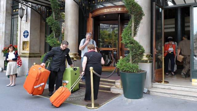 Les hôtels et restaurants parisiens peinent à récupérer leur clientèle depuis les attentats de 2015. (image d'illustration) 