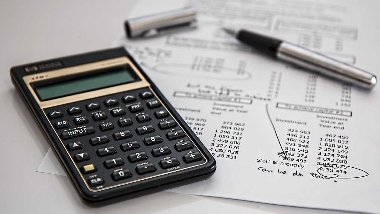 Business insolvencies increase slightly in October