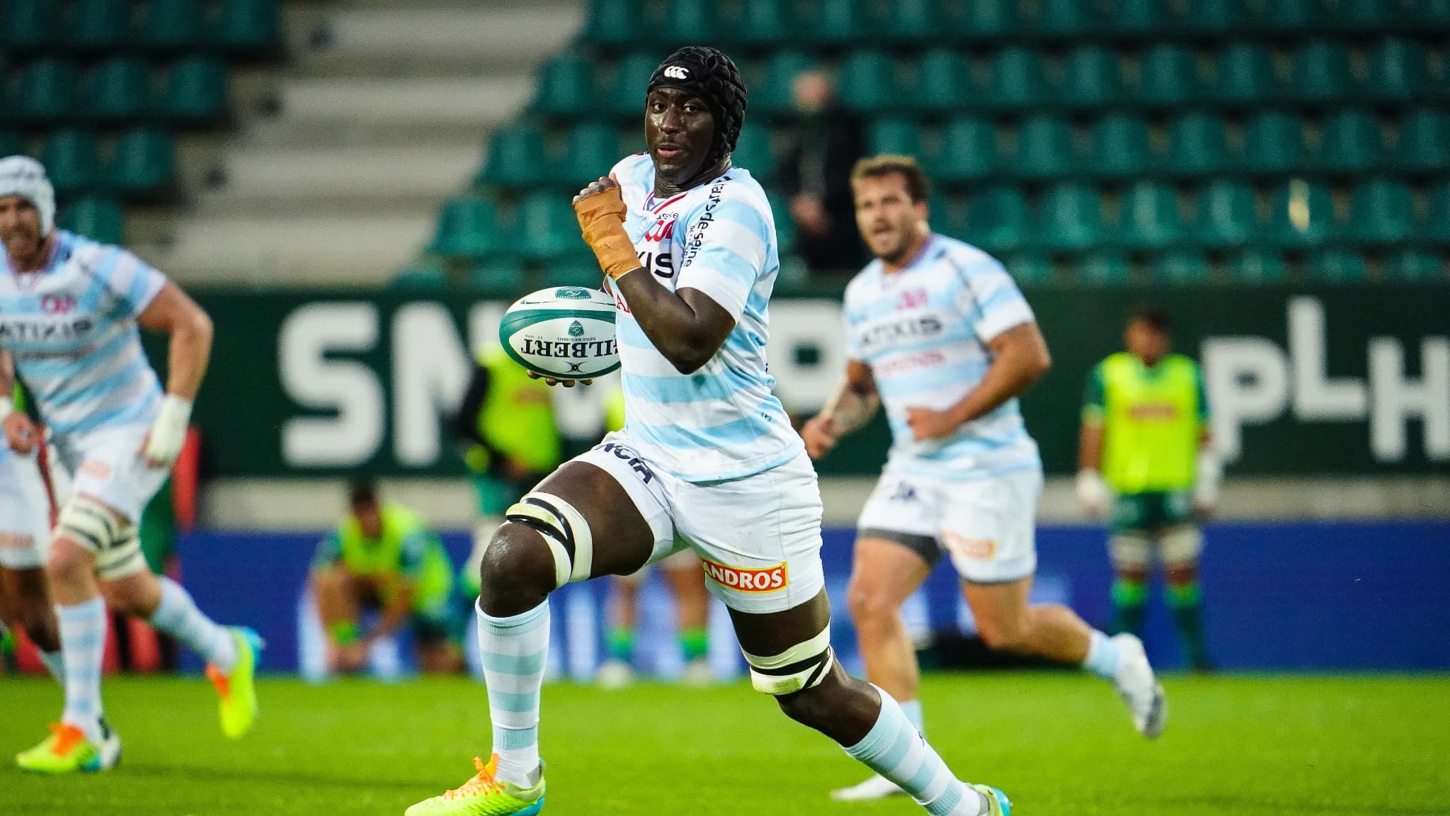 Ibrahim Diallo avec le Racing Ibrahim Diallo avec le Racing