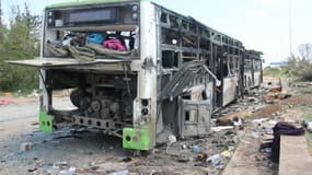C'est à côté des dizaines de bus à l'arrêt à Rachidine que le kamikaze a fait exploser sa camionnette piégée.
