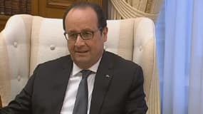 Collision en Gironde: "nous sommes plongés dans la tristesse", réagit Hollande
