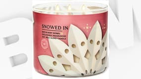 Une bougie de la marque américaine Bath & Body Works retirée de la vente, le flocon ayant été comparé par des internautes aux capuches du Ku Klux Klan. 