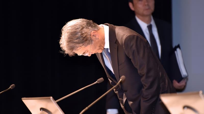 Le directeur financier de Sony, Kenichiro Yoshida, a présenté des résultats 2014-2015, en perte mais moins mauvais que prévu il y a 6 mois. 