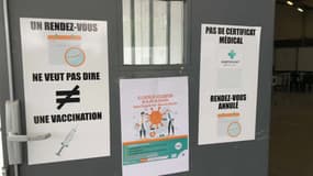Au centre de vaccination de Sarcelles, le personnel soignant est victime d'agressions.