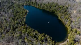 Le lac Crawford, au Canada, a été désigné comme référence de l'Anthropocène par un groupe de scientifiques ce mardi 11 juillet 2023