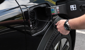 Le Plein : un service de recharge électrique pour la grande distribution