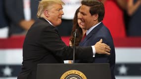 Donald Trump et Ron DeSantis font partie des candidats en lice pour décrocher l'investiture du parti républicain. (Photo d'archive)