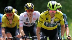 Primoz Roglic (en jaune) sur le Dauphiné le 09/06/2024
