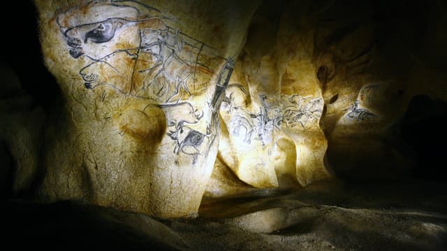 La réplique de la Grotte Chauvet, en Ardèche, est désormais ouverte au public.