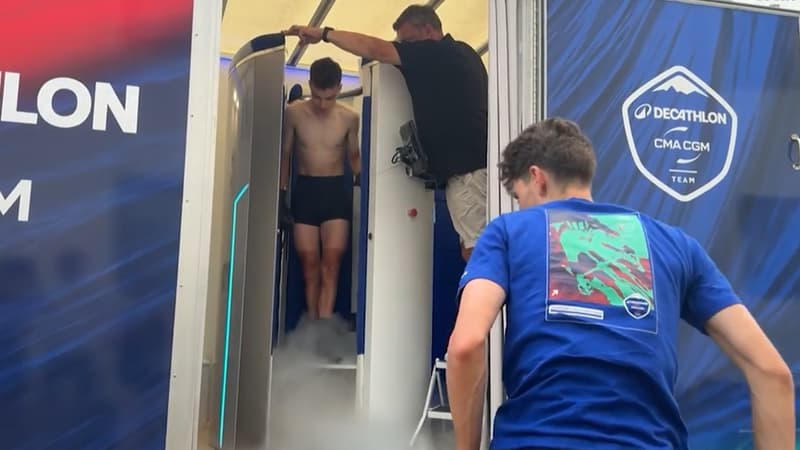 Matthew Riccitello en pleine seance de cryotherapie sur le Tour de France 2026 2318921
