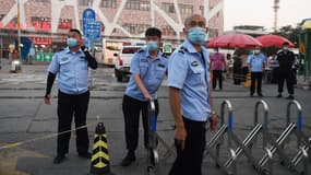 Sept cas de contamination au Covid-19 ont été recensés dans les environs du marché Xinfadi, à Pékin