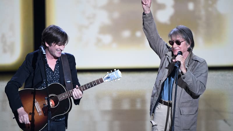 Thomas et Jacques Dutronc sur la scène des Victoires de la musique 2022