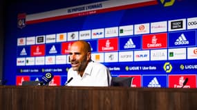 Peter Bosz, coach de l'OL, en conférence de presse le 5 août 2022