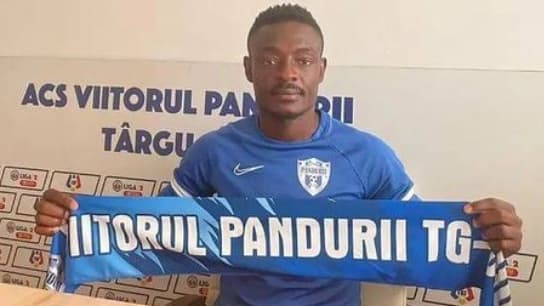 Aziz Njoya Njifakue avec le Viitorul Pandurii Târgu-Jiu
