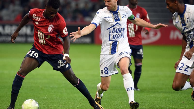Nicolas Pepe & Stéphane Darbion