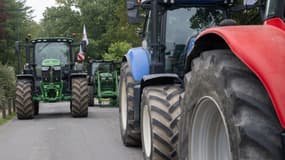 Des agriculteurs protestent contre le projet d'accord commercial Mercosur à l'appel de la première alliance syndicale agricole FNSEA-Jeunes Agriculteurs.