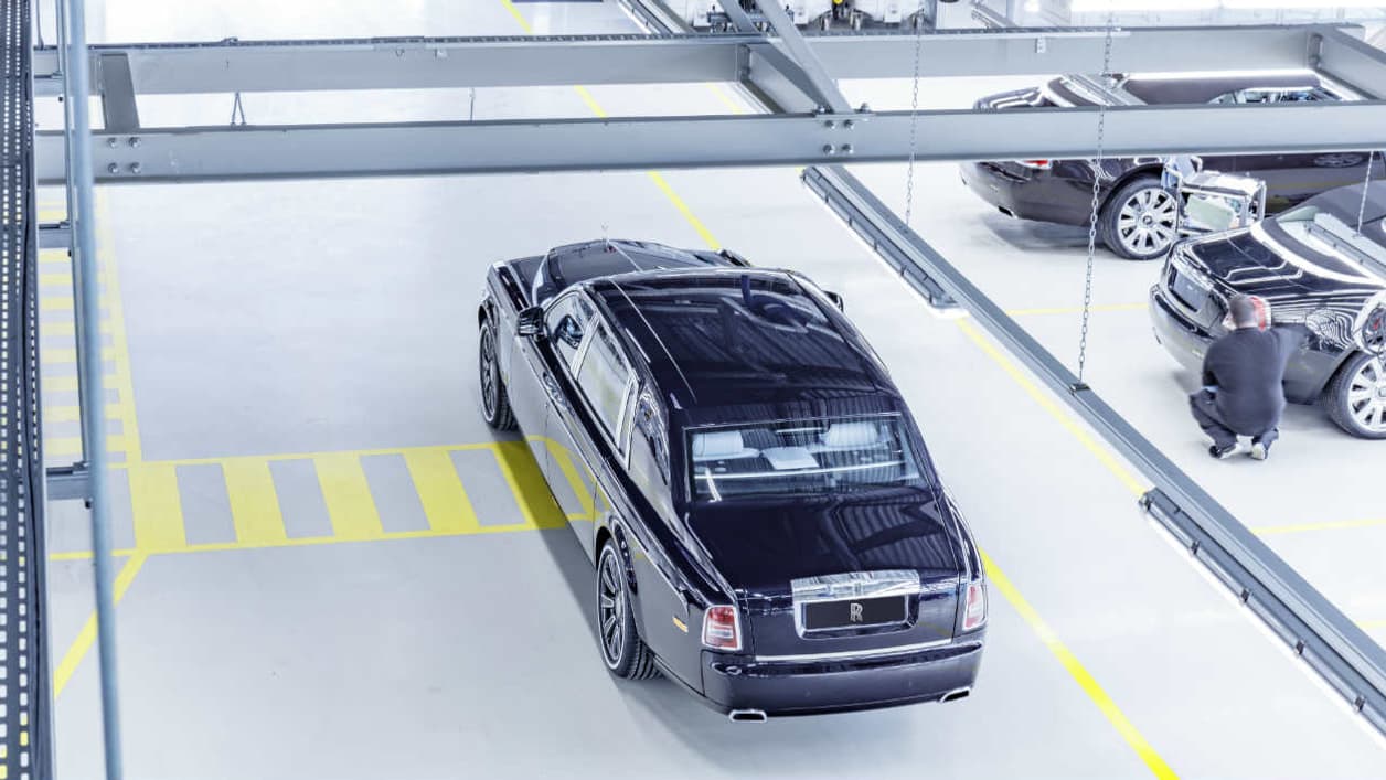 Le constructeur travaille déjà sur la prochaine génération qui remplacera cette Phantom. Le constructeur travaille déjà sur la prochaine génération qui remplacera cette Phantom.