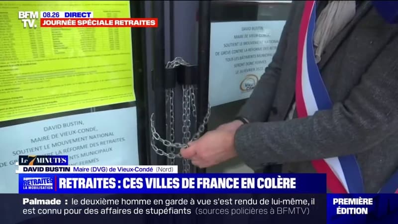 En soutien à la mobilisation contre la réforme des retraites, le maire de Vieux-Condé (Nord) cadenasse sa mairie