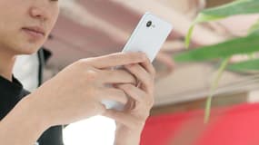 Un utilisateur de smartphone (photo d'illustration).