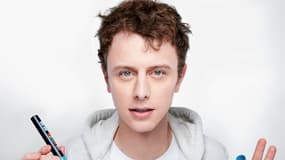 Norman a déclaré recevoir de YouTube environ 100.000 euros par an