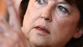Attaqués par la droite sur le terrain des hausses d'impôts et des engagements intenables, notamment la promesse de revenir sur la réforme des retraites, les socialistes ont donc engagé la bataille de la crédibilité en vue de la présidentielle. /Photo pris