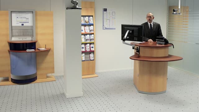 24% des clients ne se rendent plus du tout dans une banque.