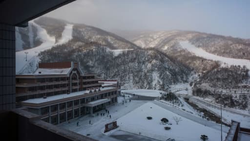 Vue sur la station de ski de Masikryong, en Corée du Nord, une initiative personnelle du dirigeant du pays, Kim Jong-Un, le 20 février 2017 Vue sur la station de ski de Masikryong, en Corée du Nord, une initiative personnelle du dirigeant du pays, Kim Jong-Un, le 20 février 2017
