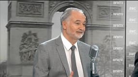 Jacques Attali va élaborer un programme présidentiel