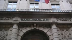 L'entrée de la Cour des comptes, rue Cambon
