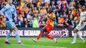 Lens-Nice