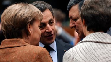 Nicolas Sarkozy, en compagnie d'Angela Merkel et de José Manuel Barroso.