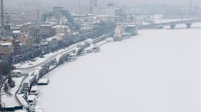 A Kiev. Trente-huit personnes sont décédées en Ukraine au cours des dernières 24 heures, portant à 101 victimes le bilan des températures sibériennes qui frappent actuellement le pays. Au total, la vague de froid glacial qui frappe toute l'Europe depuis l