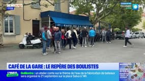 Laragne-Montéglin: les boulistes réunis au café de la gare