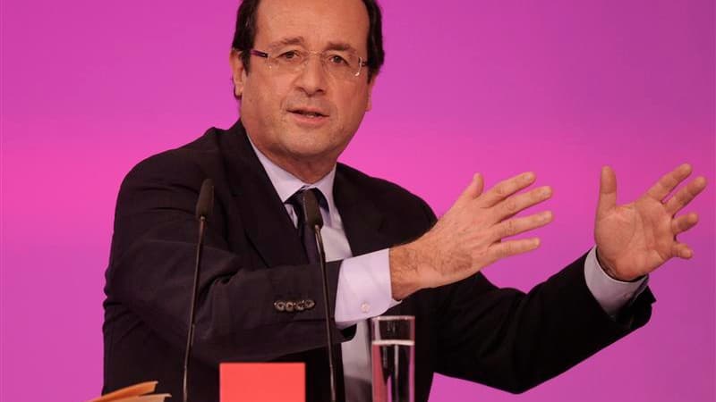 Devant le congrès du parti social-démocrate allemand (SPD) à Berlin, François Hollande a plaidé pour une relation franco-allemande équilibrée, indispensable à ses yeux à la mise en place dans l'Union européenne d'un "fédéralisme de projets" susceptible d'