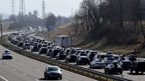 Les Français passent en moyenne 7h12 par semaine dans les transports. 