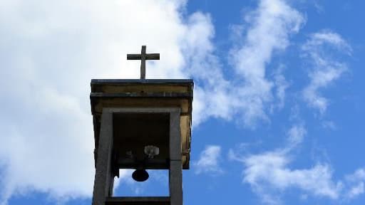 Un juge espagnol a autorisé lundi un lancer de dinde du clocher d'une bourgade du sud de l'Espagne, estimant que ce rituel du XIXe siècle ne constituait pas une "maltraitance animale"