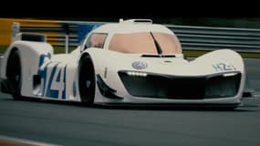 Une prototype hydrogène s'alignera pour un tour de circuit aux 24 Heures du Mans ce samedi. 