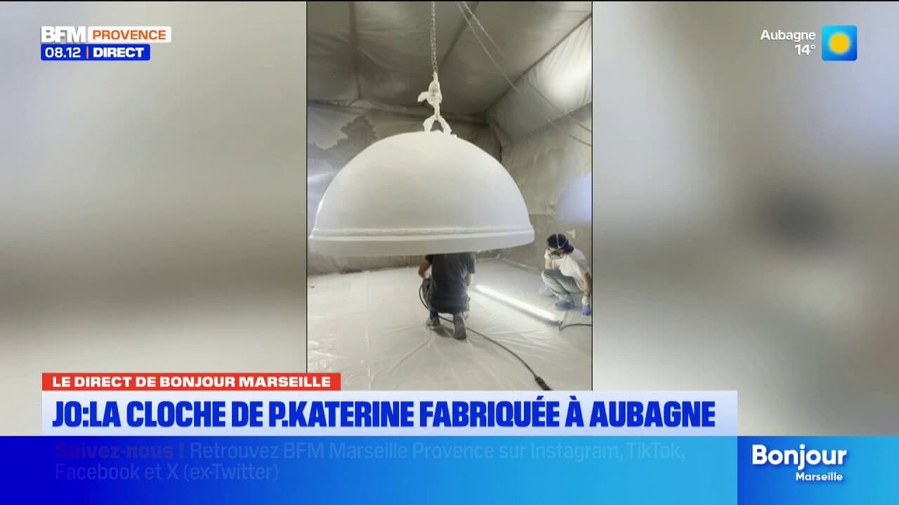 JO 2024: la cloche de Philippe Katerine lors de la cérémonie d'ouverture fabriquée à Aubagne