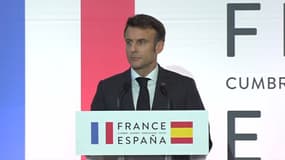 Emmanuel Macron à Barcelone (Espagne), le 19 janvier 2023.