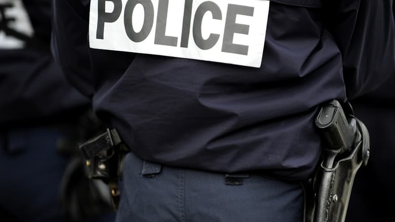 Un policier