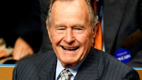 L'ancien président américain George H. Bush, 88 ans, se trouve en soins intensifs dans un hôpital de Houston. /Photo d'archives/REUTERS/Rick Wilking