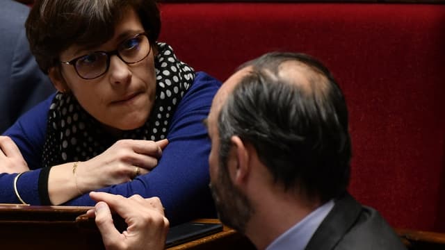 La secrétaire d'Etat Christelle Dubos, notamment chargée de la lutte contre la pauvreté, a présidé le premier "comité d'orientation stratégique" du futur "revenu universel d'activité"