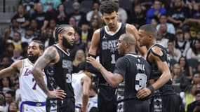 Les San Antonio Spurs lors du match de NBA contre les Los Angeles Lakers - le 15/11/2024