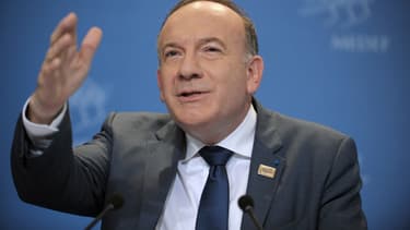 Pierre Gattaz passe d'un à deux millions d'emplois