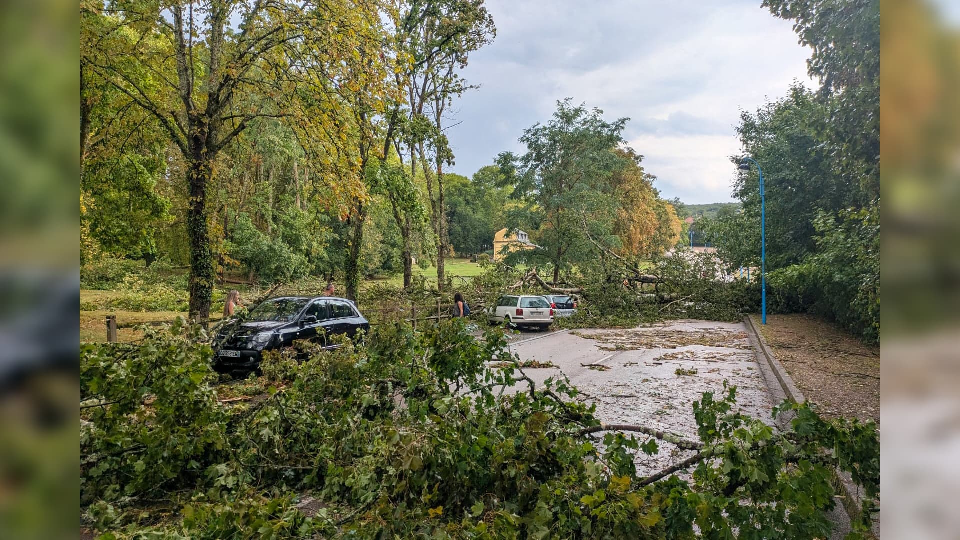 DEUX BLESSÉS ET PLUS DE 700 PERSONNES ÉVACUÉES APRÈS UN VIOLENT ORAGE DANS LA NIÈVRE