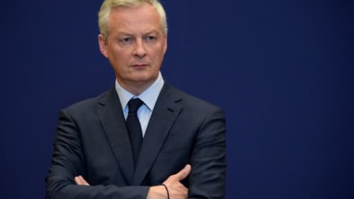 Bruno Le Maire lors d'une conférence de presse sur le plan du gouvernement pour soutenir l'industrie aéronautique, à Paris le 9 juin 2020