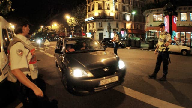 Image d'illustration - Un contrôle de dépistage de l'alcoolémie dans les rues de Paris.